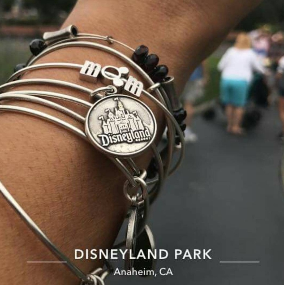 Mickey Mouse Mom Bracelet