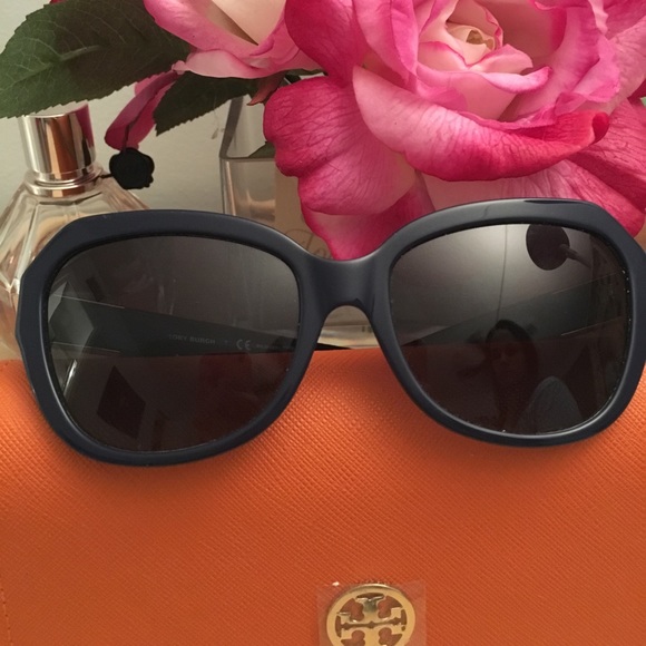 Tory Burch Polarized Sunglasses - TY 7071 13334U main image 6