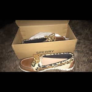 Brown leather cheetah print sperrys
