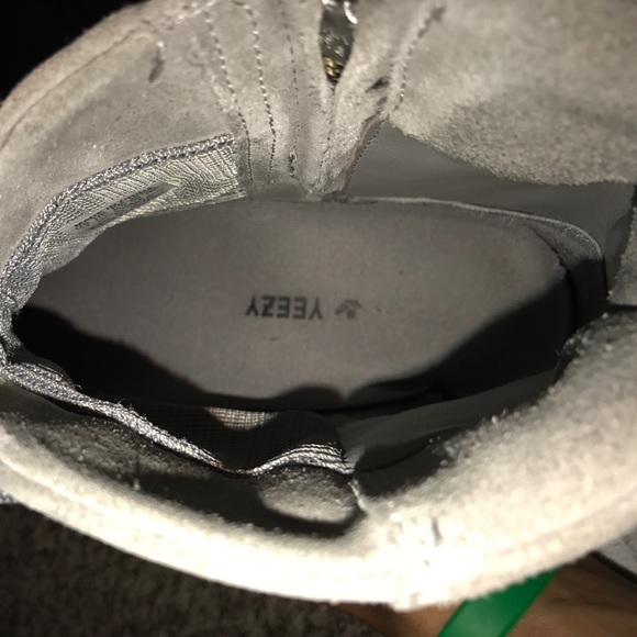 I\'m selling Yeezy 750s size 12 main image 5