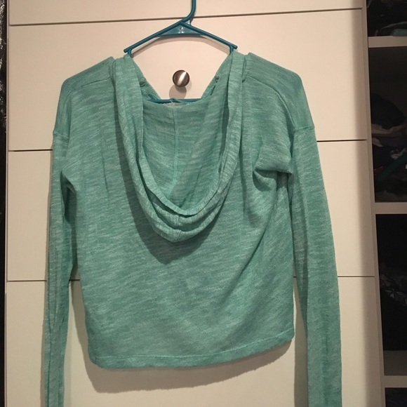 Aeropostale lightweight sweater - Picture 2 of 3