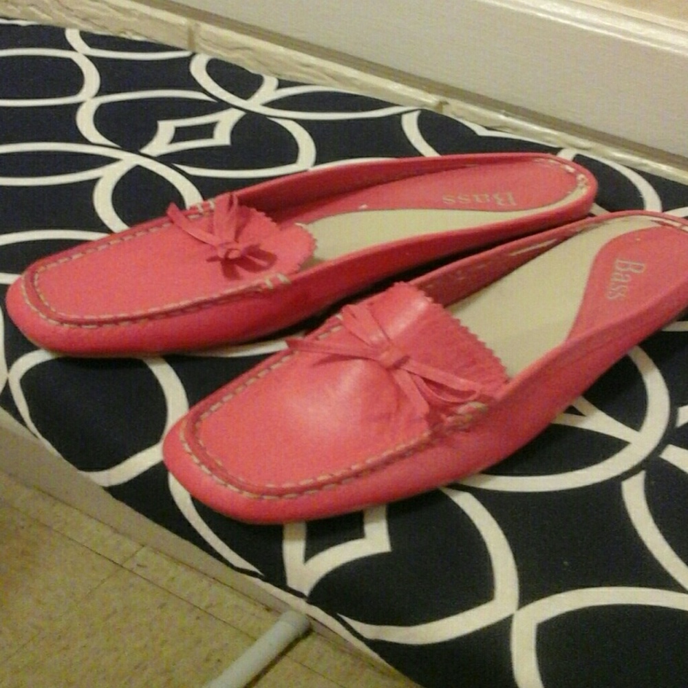 Ladies shoes