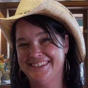 Meet your Posher, Angie