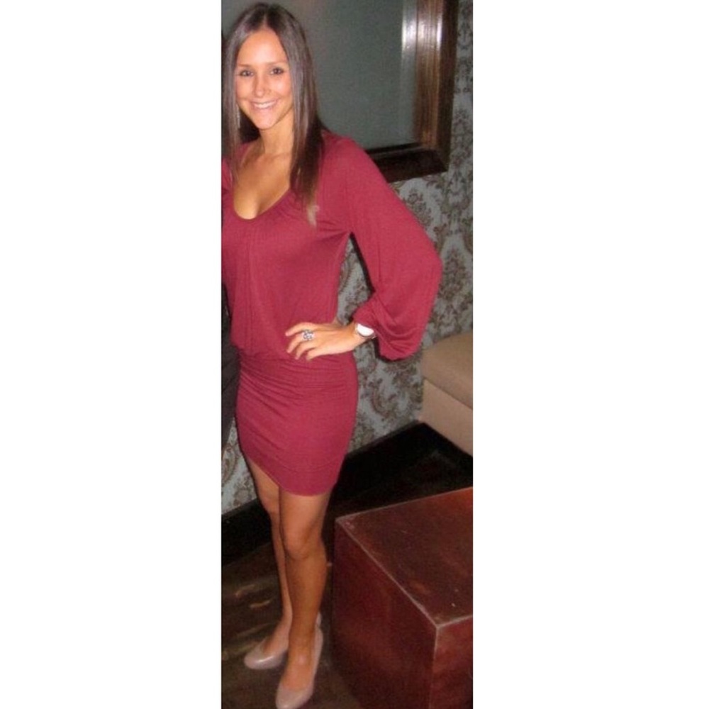 Maroon Scoop Neck Long Sleeve Dress