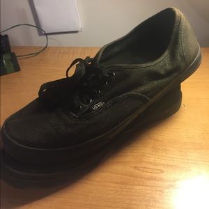 VANS slim authentice