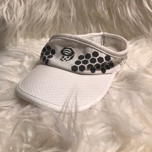 Mountain Hardwear White visor