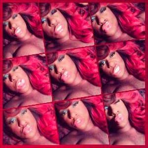 Meet your Posher, Niki