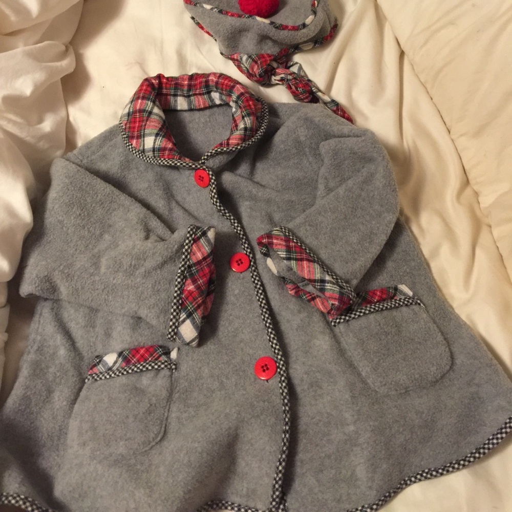 Little girls grey fleece jacket and matching hat