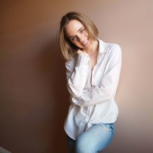 Meet your Posher, Abbi