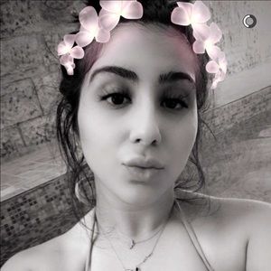 Meet your Posher, Aj