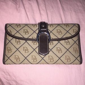 Dooney & Bourke Wallet