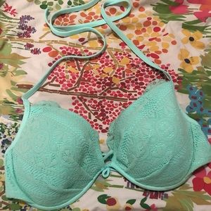 Victoria's Secret bikini top - Sz 36 DD. *NWOT*