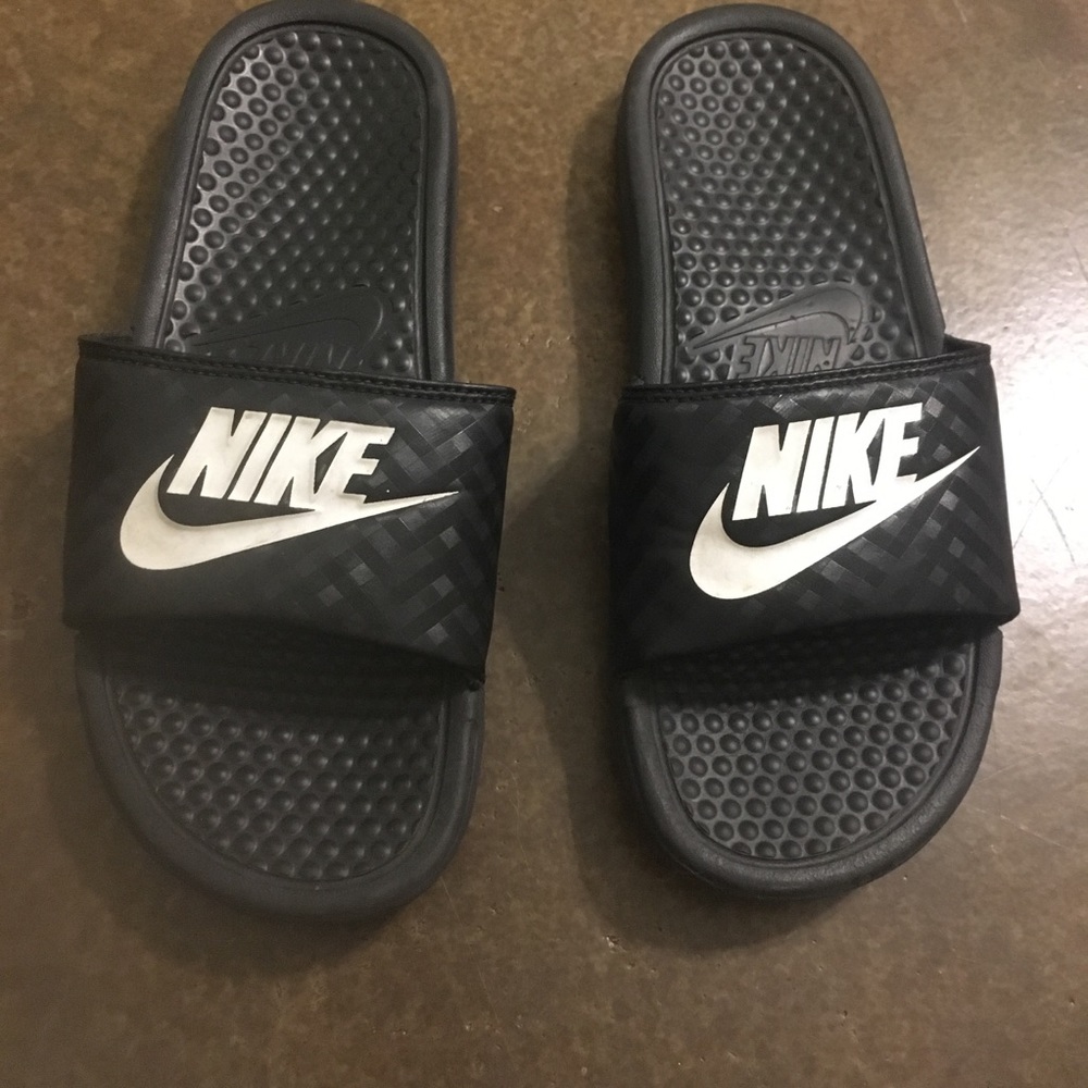 Nike Black Slides