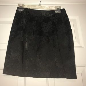 Flower printed mini skirt