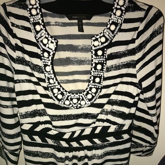 Bcbg stripe with applique blouse - Picture 2 of 4