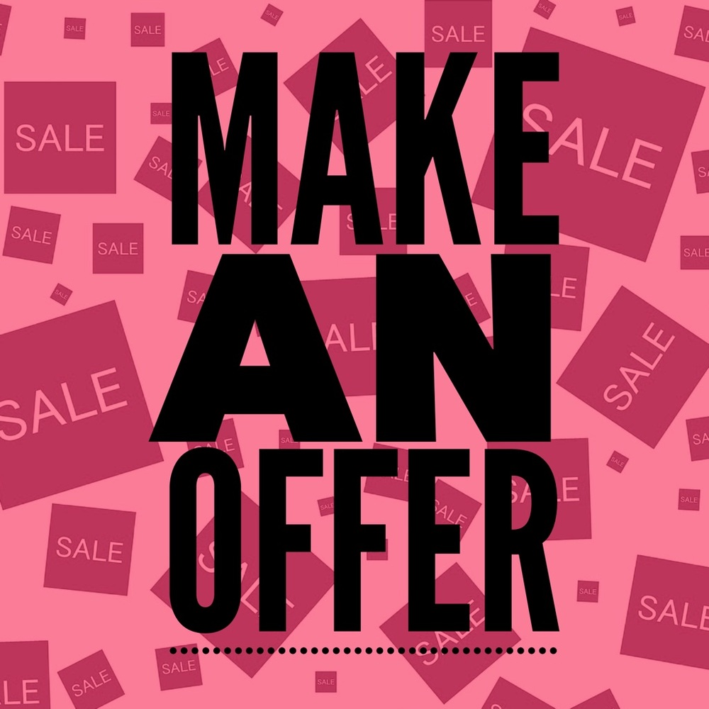 👚👠🕶👜. CONSIDER ALL REASONABLE OFFERS