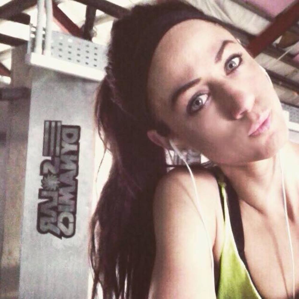 Meet your Posher, Vivi