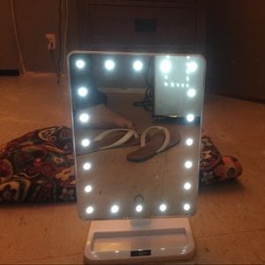 Lux box vanity mirror
