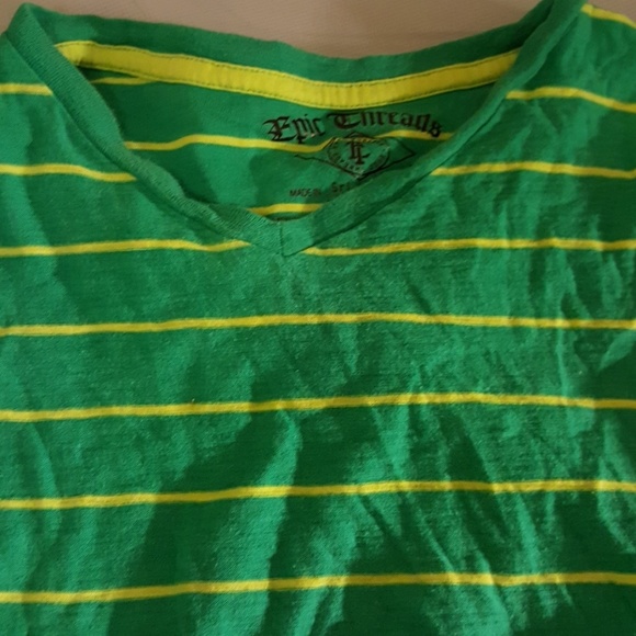 Boys Epic threads t-shirt - Picture 1 of 2