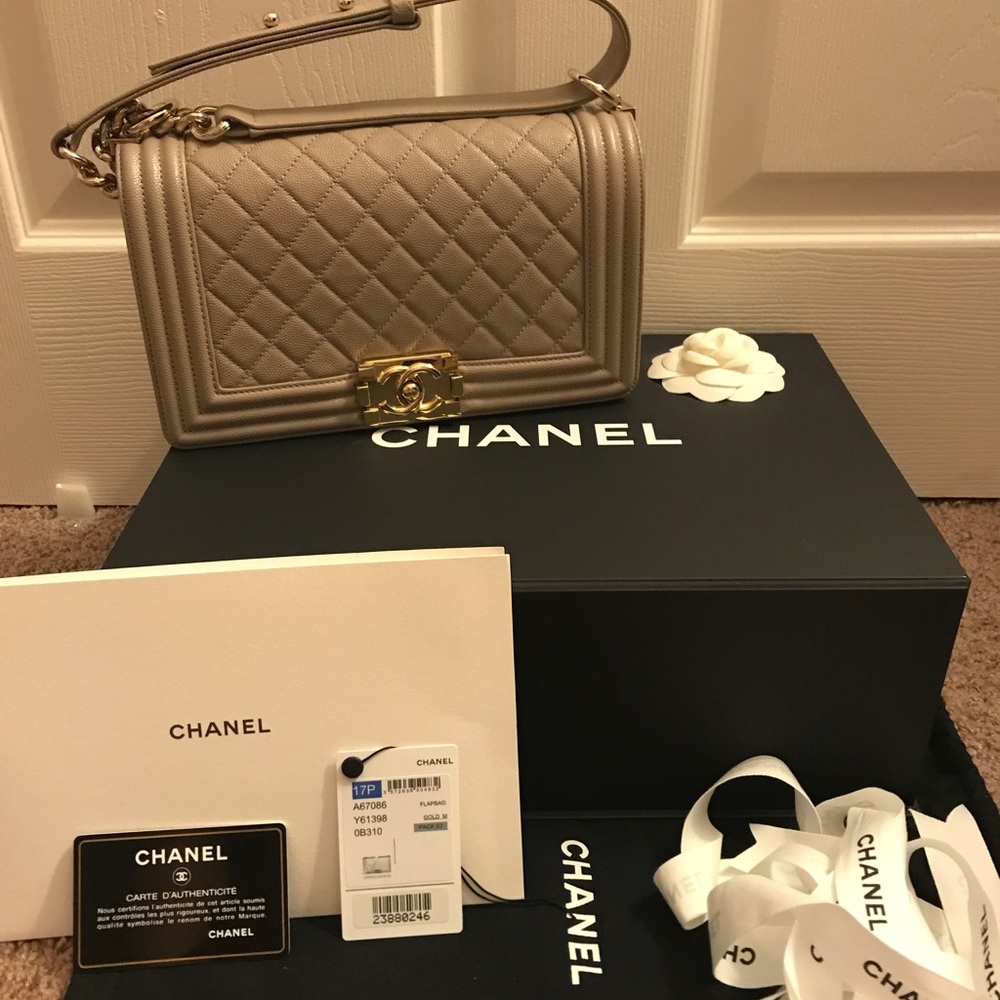 Chanel Caviar Old medium dark beige - Picture 1 of 8