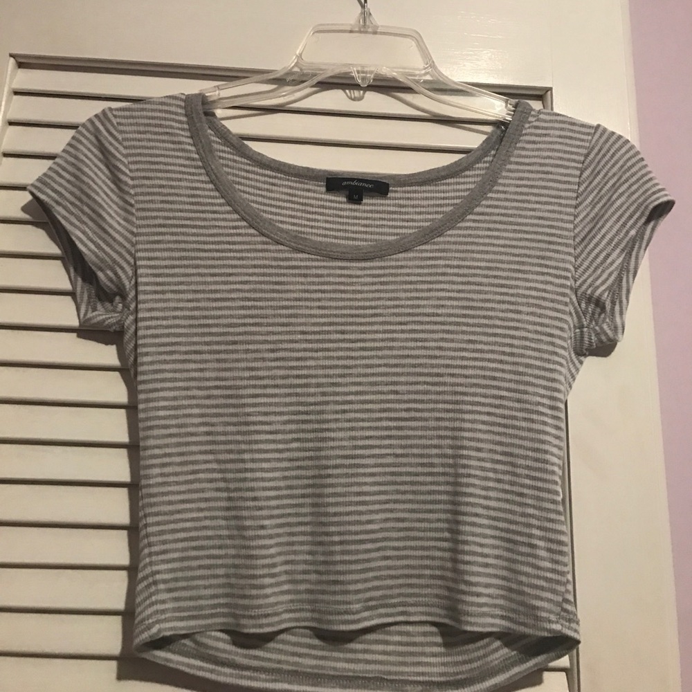 White and grey crop top
