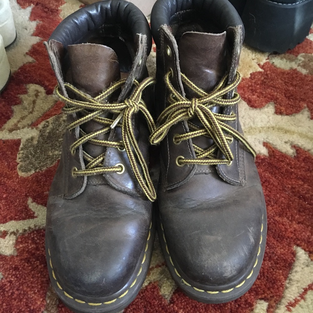 Vintage Dr. Martens brown leather bootie