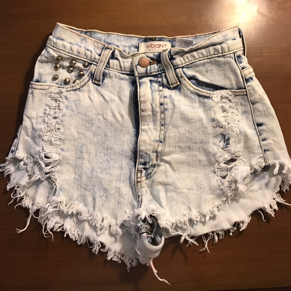 ⚡️Acid Washed High Waisted Shorts⚡️