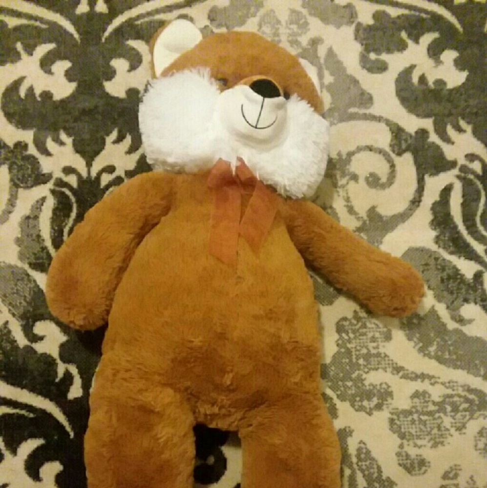 Giant stuffed bear