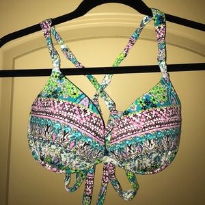 FUN PATTERNED BIKINI TOP!
