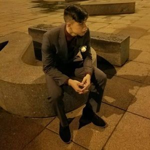 Meet your Posher, Jonathan