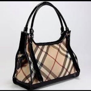 Burberry tote authentic -like New