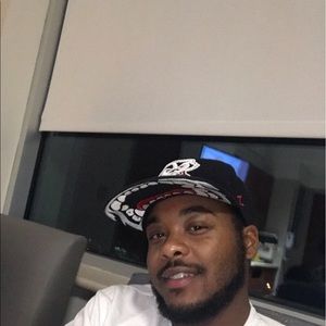 Meet your Posher, Dewayne