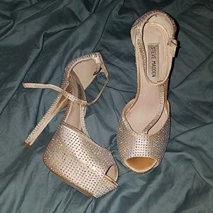🌴SALE 🌴Steve Madden Heels