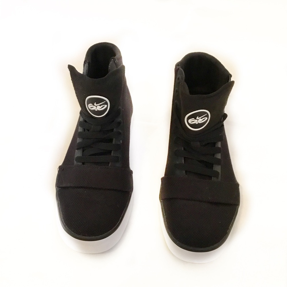 NIKE Retro 6.0 High Tops - Size 8