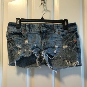 American Eagle distressed denim shorts