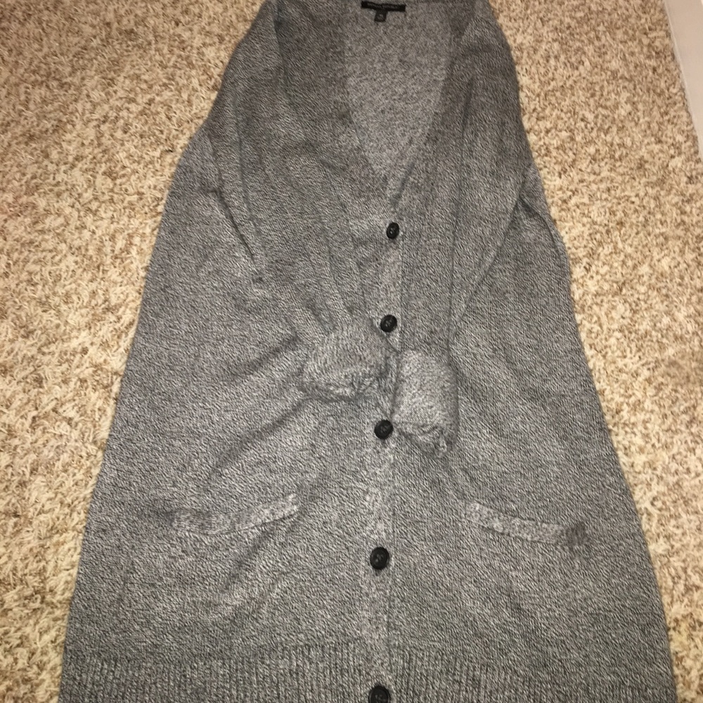 Long sleeved light weight cardigan