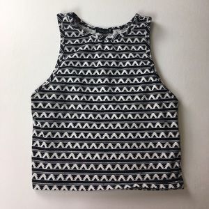 Forever 21 Tops - Forever 21 crop Tribal print tank Forever 21 Tops - Forever 21 crop Tribal print tank