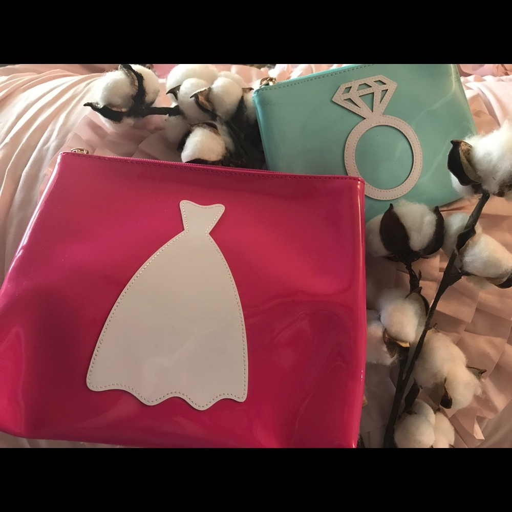 UNUSED BRIDAL LOLO BAGS
