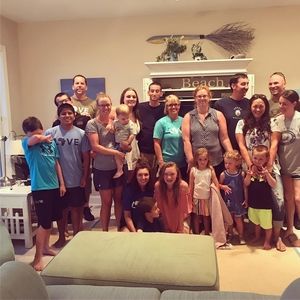 Meet your Posher, Alexandra kara