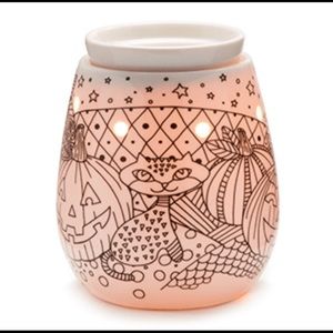 Scentsy tricks n treats warmer