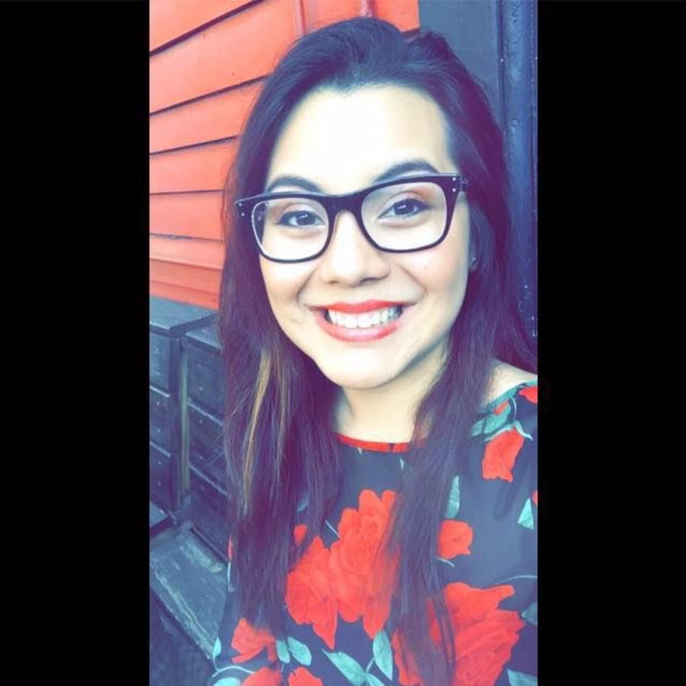 Meet your Posher, Ana