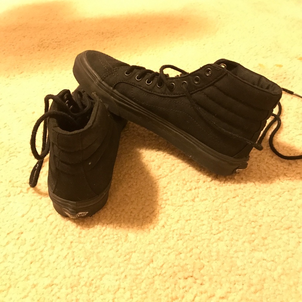 Vans Black High Top Converse(Basically brand new)