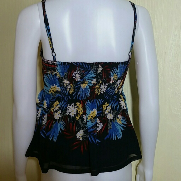 Hollister Flowy Tank Top - Picture 3 of 4