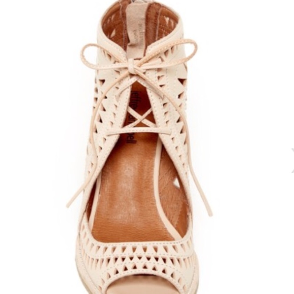 Jeffrey Campbell
