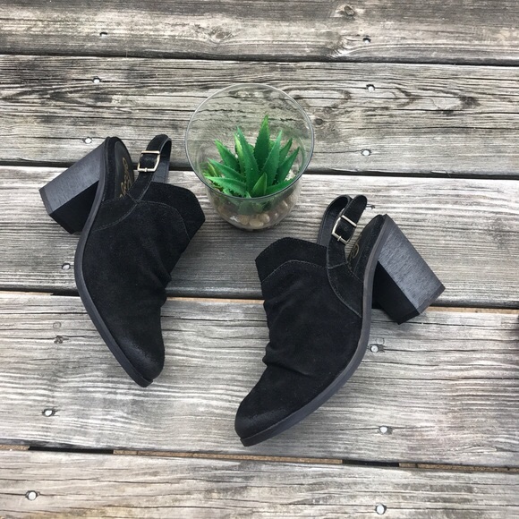 Black Suede Slingback Closed Toe Mule Clog - Picture 6 of 7