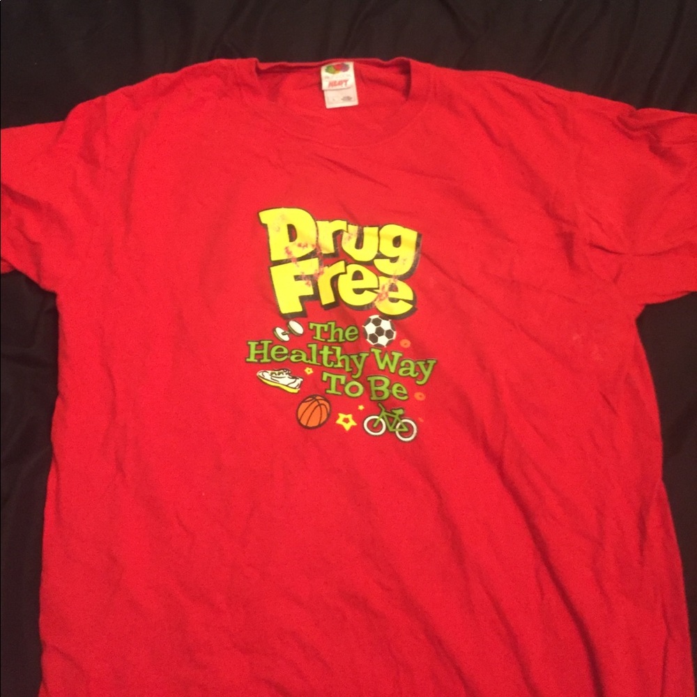 DRUG FREE THE HEALTHY WAY TO BE TEE