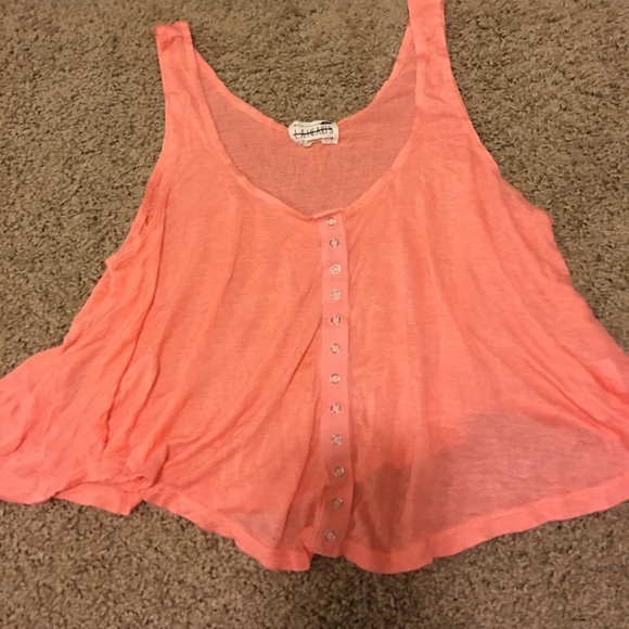 LA Hearts crop button front tank - Picture 2 of 2