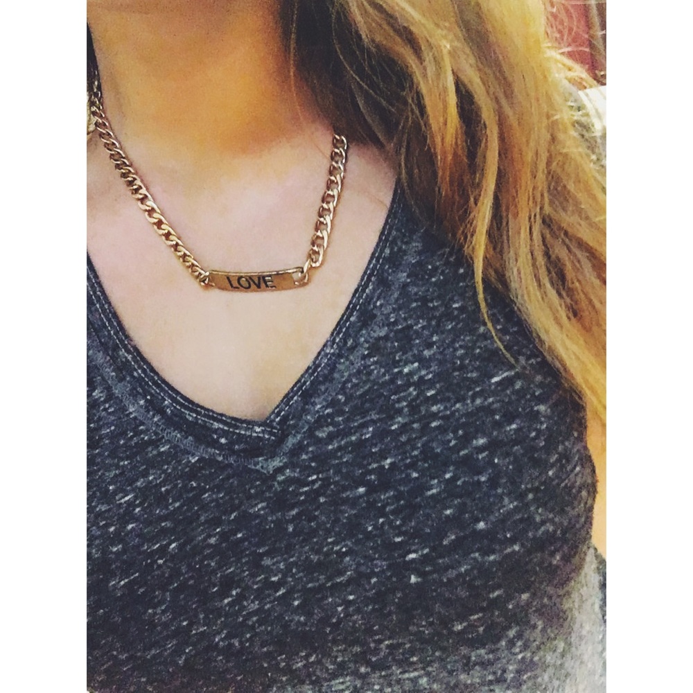 GOLD LOVE CHAIN