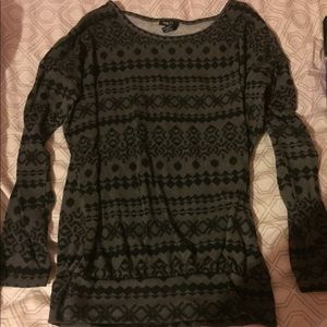 Rue 21 sweater