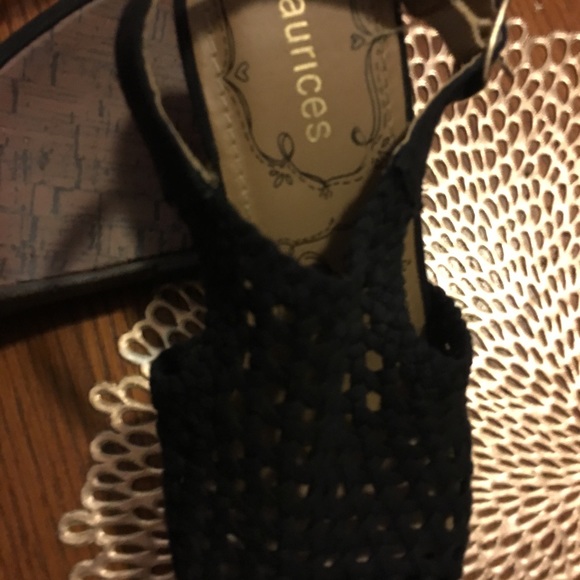 Maurice's • Wedges - Picture 2 of 2